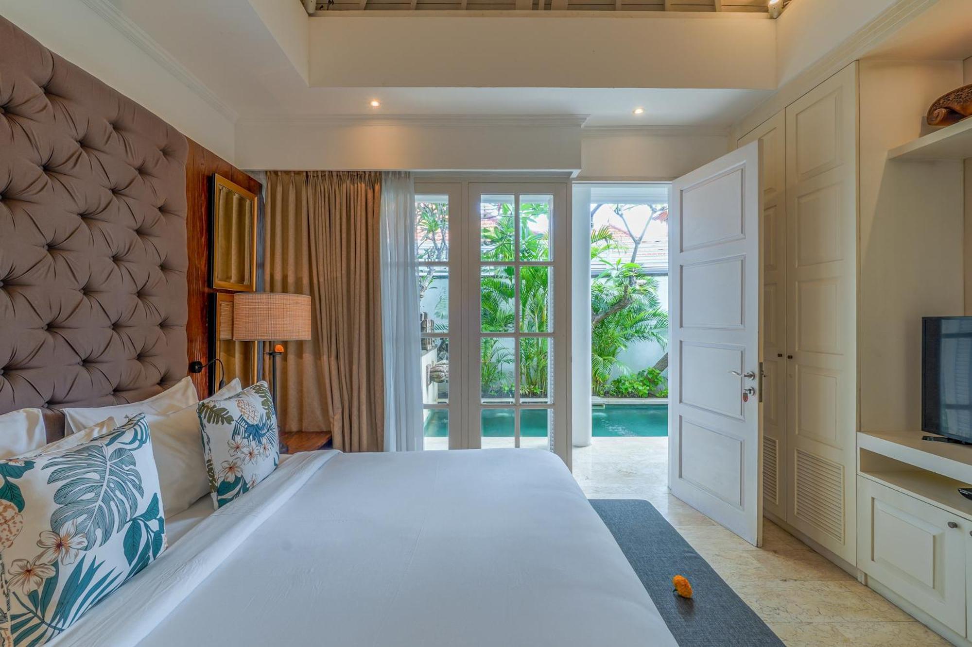 Mosan House - Unique Art-Filled Gem In Perfect Location A Short Walk From The Beach Or Seminyak Square Including Ac Office For Remote Working Eksteriør bilde