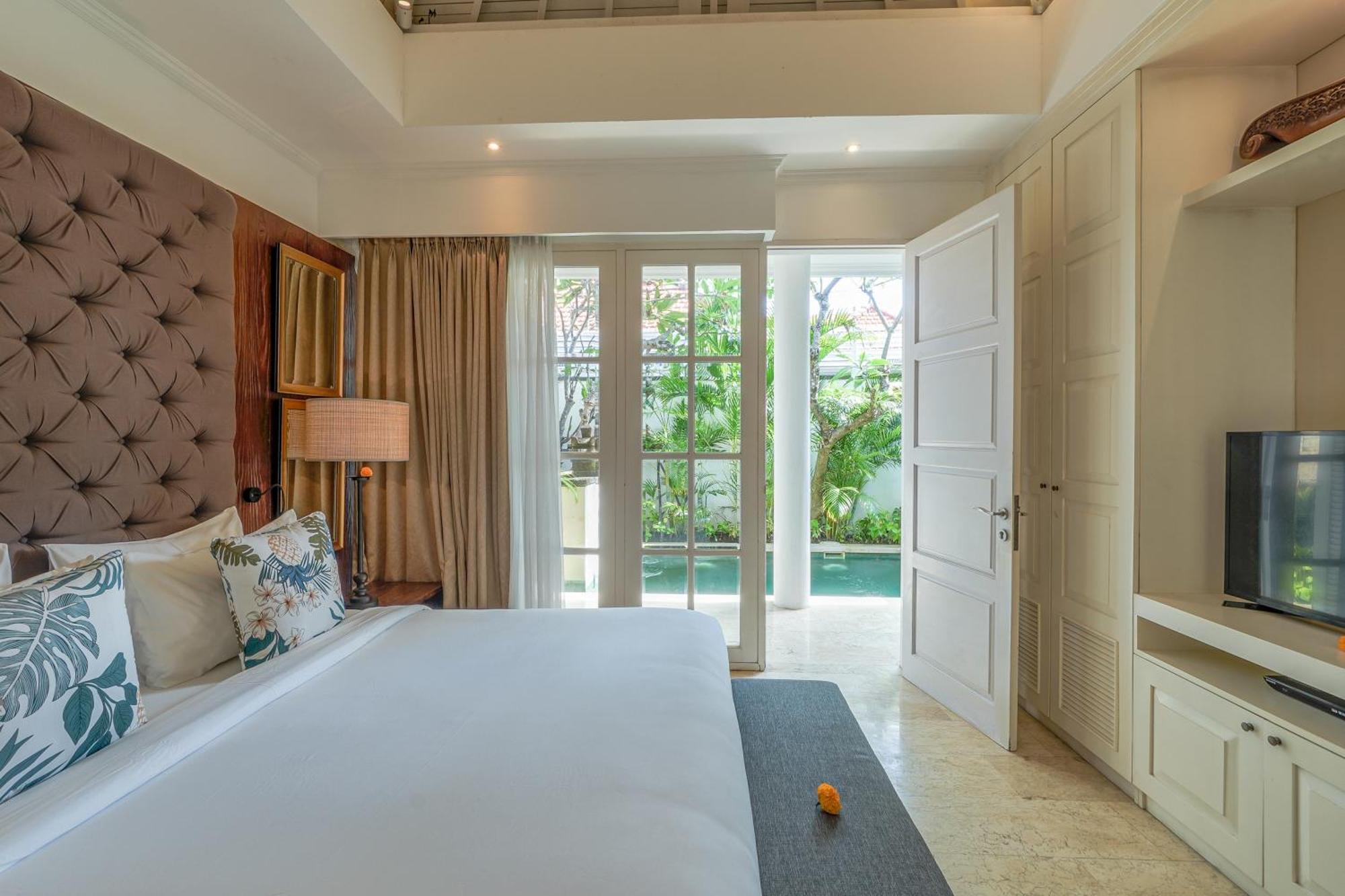 Mosan House - Unique Art-Filled Gem In Perfect Location A Short Walk From The Beach Or Seminyak Square Including Ac Office For Remote Working Eksteriør bilde