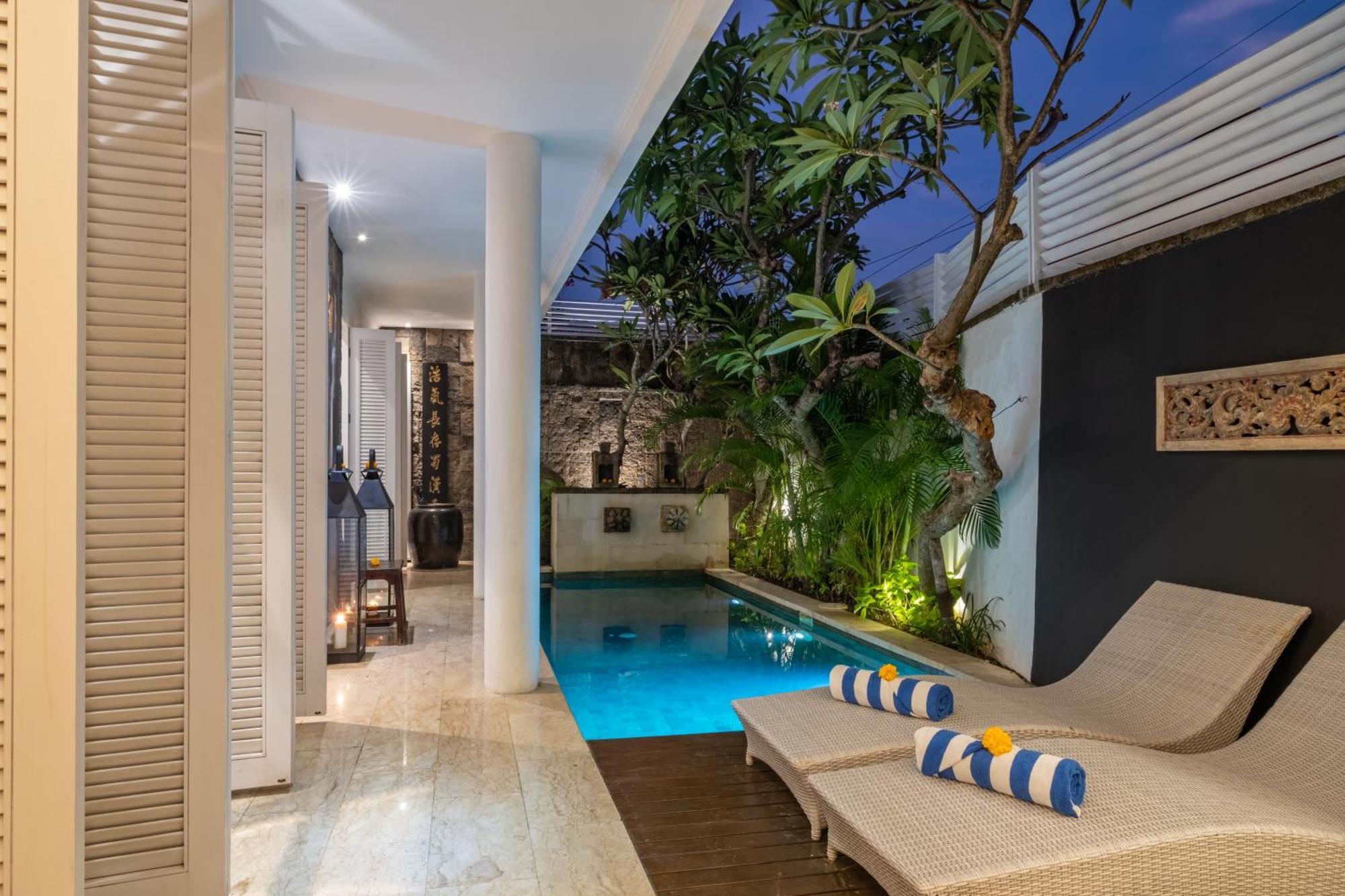 Mosan House - Unique Art-Filled Gem In Perfect Location A Short Walk From The Beach Or Seminyak Square Including Ac Office For Remote Working Eksteriør bilde