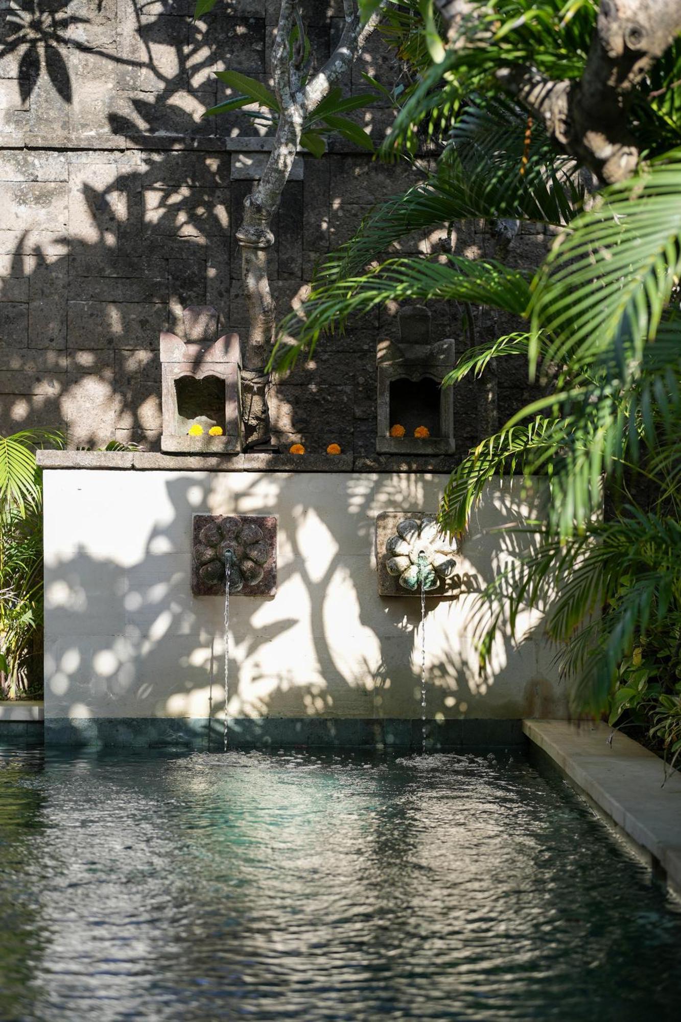 Mosan House - Unique Art-Filled Gem In Perfect Location A Short Walk From The Beach Or Seminyak Square Including Ac Office For Remote Working Eksteriør bilde